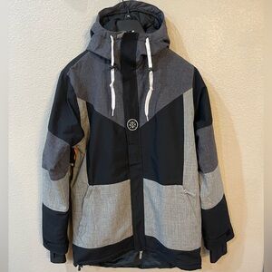 Nomis Snowboarding Coat. Mens medium